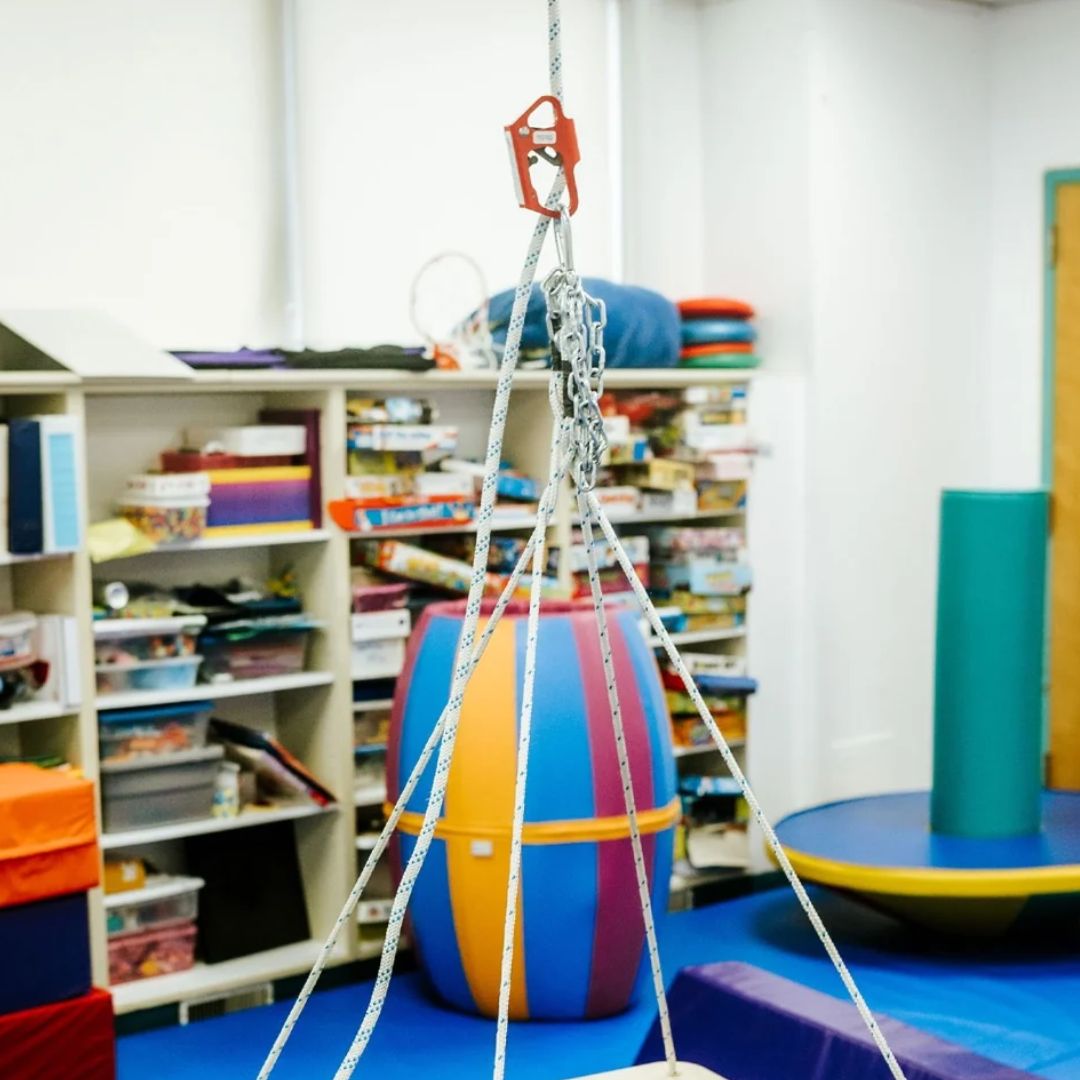 Swing Height Adjuster – One-Handed Steel Adjuster for Therapy Swings