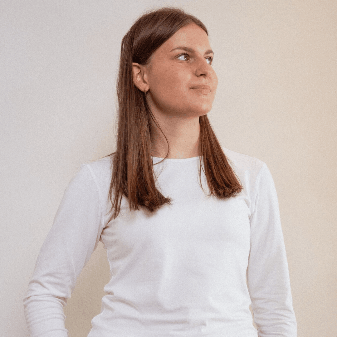 Sensory Friendly Seamless Long Sleeve Shirt + Fidget Loop – Teens & Adults - Made2Motivate